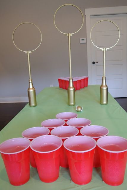 DIY Quidditch Game indoor table quidditch harry potter party game idea Quidditch Pong, Harry Potter Motto Party, Harry Potter Bachelorette Party, Harry Potter Weihnachten, Party Harry Potter, Baby Harry Potter, Harry Potter Bachelorette, Harry Potter Party Games, Quidditch Game