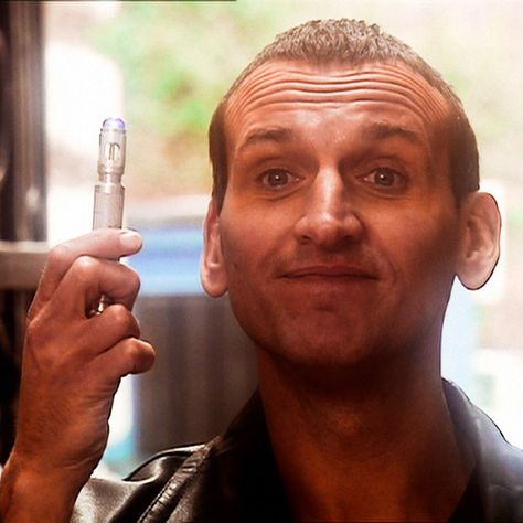 Ninth Doctor Icon, Doctor Icon, Doctor Who 9, 9th Doctor, Sarah Jane Smith, 4th Doctor, Ninth Doctor, I Need Friends, Christopher Eccleston