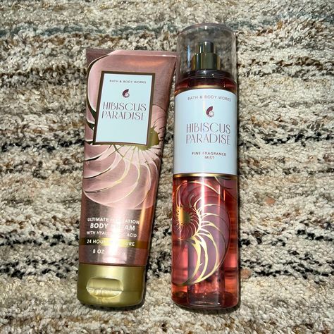 Hibiscus Paradise Perfume And Lotion New! Ordered Online And Tried It When It Arrived And Did Not Like The Smell :/ It’s Sweet And Tropical, Just Not For Me :) Paradise Perfume, Perfume And Lotion, Body Bath, Fragrance Mist, Bath Body Works, Body Cream, Bath And Body Works, Body Works, Hibiscus