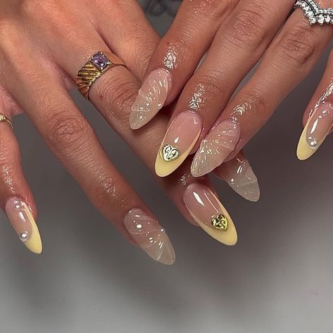 Biab Nail, Shower Nails, Yellow Jelly, Baby Shower Nails, Natural Nails Manicure, Jelly Nail, Nail Board, Sassy Nails, Casual Nails