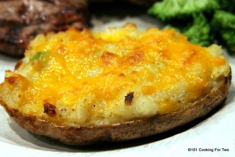 Healthy Baked Potatoes, Baked Potato Salad, Skillet Potatoes, Baked Potato Recipes, Twice Baked, Tasty Kitchen, Twice Baked Potatoes, Recipe Community, Potato Skins