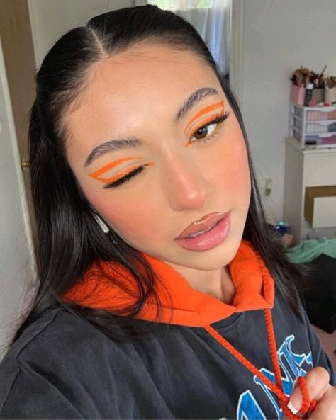 Orange Eye Makeup, Orange Eyeshadow, Rhinestone Makeup, Orange Makeup, Graphic Makeup, Rave Makeup, Pinterest Makeup, Eye Makeup Designs, Dope Makeup