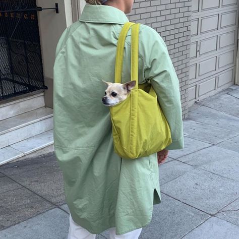 BAGGU (@baggu) • Instagram photos and videos Baggu Bag, Pop Outfits, Baggu Bags, Cloud Bag, Girly Pop, Life I Want, Spring Summer 2023, In My Bag, Work Style