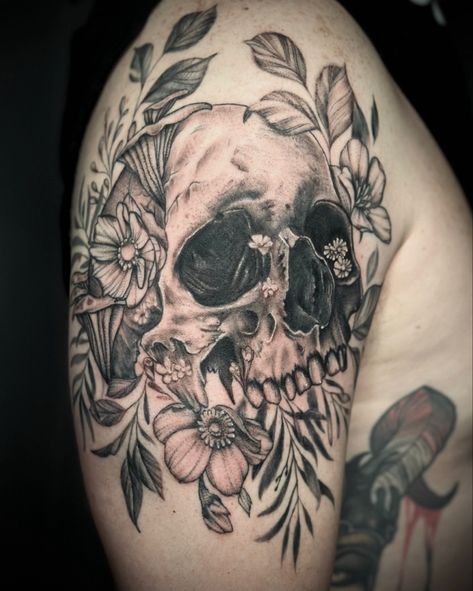 Botanical skull, flowers, mushrooms, and ferns. Black and gray tattoo. Fern And Mushroom Tattoo, Skull Mushroom Tattoo, Skulls And Mushrooms Tattoo, Skull With Ferns Tattoo, Botanical Tattoo With Mushroom, Skull Mushroom, Skull With Wildflowers Tattoo, Black And Gray Tattoo, Flowers And Mushrooms