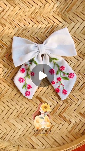 Elza Linnea on Instagram: "💖 Embroidery Hair Bow order 💖  A customer asked me to make customized bow clips by sending reference pictures We accepted and made for her🛍️ Thank you for ordering ❤️  WhatsApp For Orders 🛒🛍️ 📍076 246 1292  Elza Linnea  #elza #scrunchies #scrunchiestyle #bulkorder #customisedorder #keepsupporting #trendingreels #trending #keepsupporting #handmade #bows #bowseason #bowsbowsbows #thankyou #ordernow" Embroidery Bows Hair Clips, Embroidery Hair Bow, Embroidery Hair Clips, Embroidery Hair, Bow Season, Scrunchie Styles, Reference Pictures, Handmade Bows, Bow Hair Clips