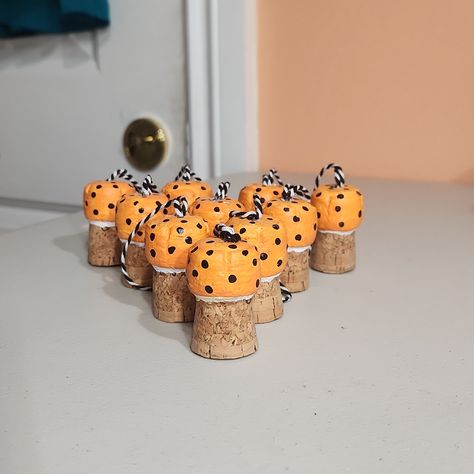 New! Upcycled Handmade Halloween Toadstools 100% Natural Cork Champagne Cork Hand Painted Black & White String Loops Light Orange W/ Black Spots Set Of 10 (Cork Sizes Vary) Ornaments Acorn Art, Large Christmas Ornaments, Champagne Corks, Mermaid Ornament, Cat Christmas Ornaments, Christmas Ornaments Gifts, Gift Toppers, Wooden Christmas Ornaments, Halloween Lights