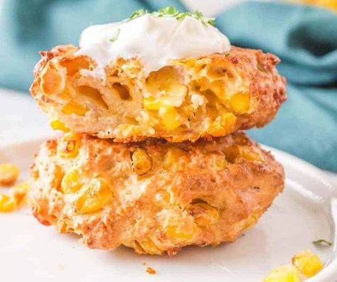 Air Fryer Corn Fritters Air Fryer Corn Fritters Recipe Easy, Corn Nuggets Recipe Easy Air Fryer, Corn Fritters Recipe Air Fryer, Air Fryer Corn Fritters, Cream Corn Fritters, Cheesy Corn Fritters, Corn Fritters Recipe, Corn Nuggets, Air Fryer Corn