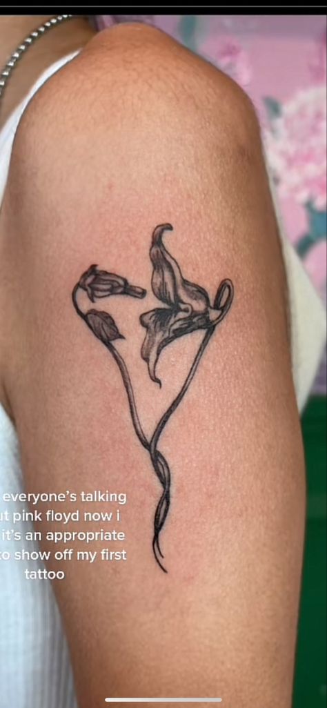 Eternal Soul Tattoo, Pink Floyd Hammers Tattoo, Time Pink Floyd Tattoo, Comfortably Numb Tattoo, Pink Floyd Tattoo Ideas, Pink Floyd Flower Tattoo, Pink Floyd Flowers, The Wall Pink Floyd Tattoo, Pink Floyd Inspired Tattoo