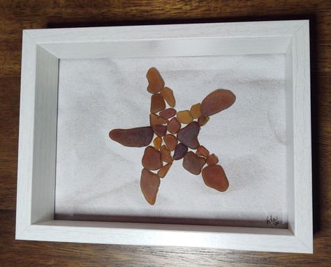 Beach Glass Display Ideas, Brown Beach Glass Art, Brown Sea Glass Crafts, Brown Sea Glass Art, Pebble Ideas, Sea Glass Art Diy, Brown Beach, Sea Glass Art Projects, Seaglass Art