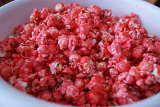 Red Hot Popcorn, Cinnamon Candies, Flavored Popcorn Recipes, Cinnamon Popcorn, Tv Snack, Popcorn Recipes Easy, Hot Popcorn, Salty Sweet Snacks, Christmas Popcorn