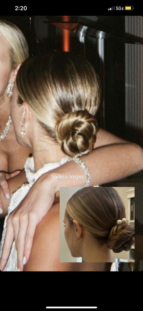 Sophie Richie Wedding Hair, Sofia Richie Wedding Bun, Slick Bun Bridal Hair, Sophia Richie Hair Wedding, Sofia Richie Hair Wedding, Bridal Hair Up With Veil, Sophia Richie Wedding Hair, Sophia Richie Wedding Makeup Look, Sofia Richie Wedding Hair