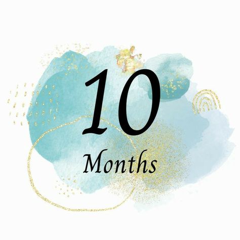 Vom Avea Un Copil, Baby Collage, 7 Month Baby, Diy Newborn Photography, 1 Month Baby, Baby Backdrop, One Month Baby, Baby Photo Frames, Baby Month Stickers