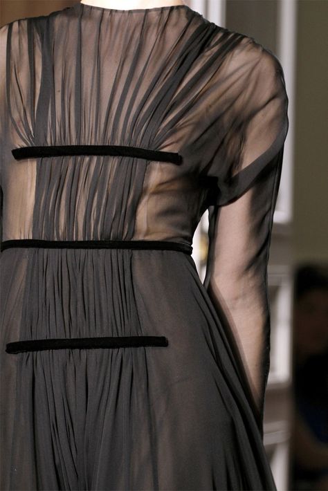 Valentino Fall 2012 Couture 2012 Couture, Detail Couture, Valentino Couture, Couture Details, Zuhair Murad, Mode Inspiration, Couture Collection, Fashion Details, Couture Fashion