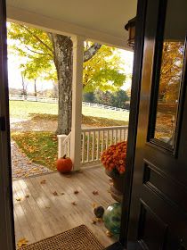 Farmhouse Front Porch Decorating, Casa Country, Farmhouse Front Porches, Farmhouse Front, House With Porch, Front Porch Decorating, The Farmhouse, Interior Modern, House Goals