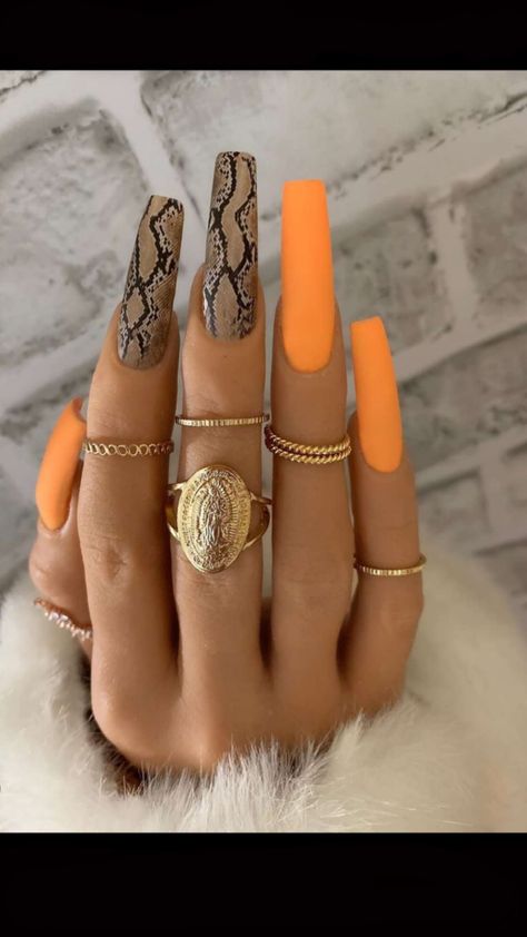 snake skin, orange nails, coffin shaped, rings Snake Nails, Snake Skin Nails, Fall Acrylic Nails, Skin Nails, Summer Acrylic Nails, Glam Nails, Hair Skin Nails, Orange Nails, Coffin Nails Designs