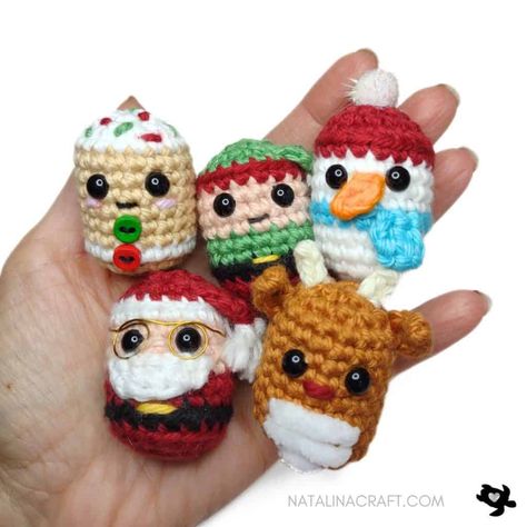 Gingerbread Crochet Pattern Free, Crochet Acorn, Crochet Gingerbread Man, Gingerbread Man Free, Crochet Gingerbread, Christmas Amigurumi, Crochet Ornament Patterns, Quick Crochet Patterns, Crochet Ornaments