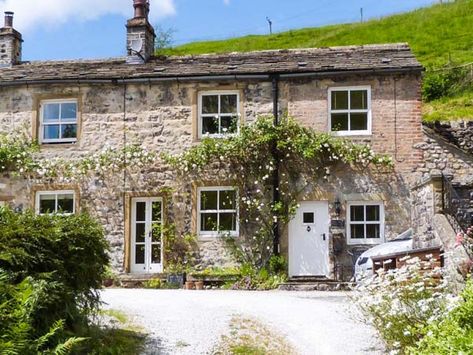 Fountains Cottage | Kirkby Malham | Yorkshire Dales | Self Catering Holiday Cottage Croyde Bay, Riverside Cottage, Blue Chairs, West Facing Garden, Pretty Cottage, Lake Windermere, Lake District National Park, Yorkshire Dales, Quiet Area