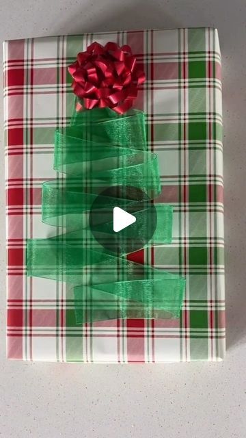 Togetherboom on Instagram: "Adorable and easy wrapping for Christmas! Save this for later😍🎁🎄 - - - - - 🎥? #diy #diycrafts #giftwrapping #giftwrapped #wrappinggifts #giftwrappingideas #giftwrappingtips #wrappingpresents #ribbon #prettypresents #perfectbow #giftwrapidea #giftwrappingexpert #giftpackagingdesign #christmas #Christmaswrapping #december #christmastree #christmas #jul #navidad #natal #noel #bozic #joulu #pasko #bozik #jolin #kersfees #krisamas #togetherboom" Gift Packaging Design, Bow Tree, Diy D, Present Wrapping, November 9, Christmas Wrapping, Paper Gifts, Gift Wrap, Gift Wrapping