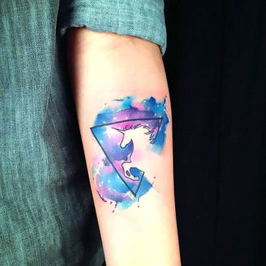 99+ Coolest Water Color Tattoo Idea Galaxy Tattoos, Unicorn Tattoo Designs, Unicorn Tattoo, Universe Tattoo, Kunst Tattoos, Unicorn Tattoos, Galaxy Tattoo, Inspiration Tattoos, Fox Tattoo