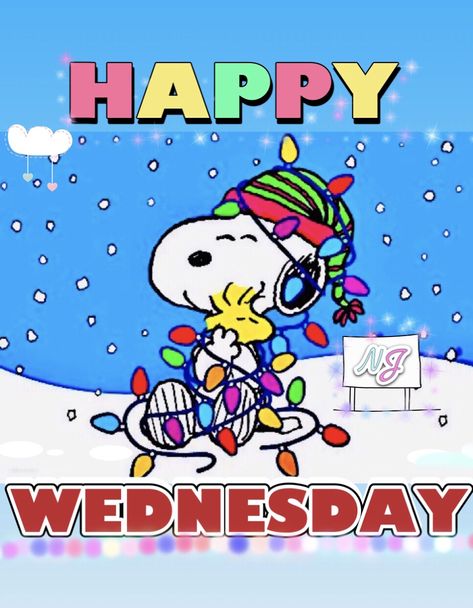 Happy Wednesday Christmas, Christmas Wednesday, Things To Do Christmas, Winter Snoopy, Wednesday Christmas, Snoopy Winter, Wednesday Love, Snoopy Happy Dance, Wednesday Greetings