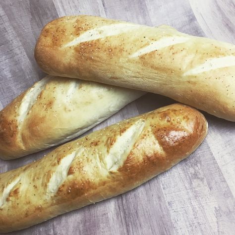 My daughter and I were craving Jersey Mike’s subs but it was a blizzard outside so we made this bread to satisfy us. I had never made bread with shortening so I thought I’d try it. I’ve heard that it makes soft bread. After some handy tips from the internet at large, I combined a few recipes and g Submarine Bread Recipe, Rosemary Parmesan Bread, Jersey Mikes, Sandwich Shapes, Cat Bread, Bread Recipe Video, Recipes With Ingredients, Parmesan Bread, Rosemary Bread