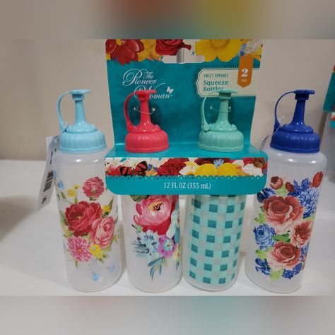 The Pioneer Women Sweet Romance Sweet Rose Heritage Floral Squeeze Bottles Pioneer Woman Walmart, Pioneer Woman Decor, The Pioneer Woman Kitchen, Pioneer Woman Kitchen Design, Pioneer Woman Kitchen, The Pioneer Woman, Sweet Romance, Squeeze Bottles, Pioneer Woman