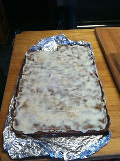 Raisin Bran Bars, Golden Raisins Recipes, What To Make With Raisins, Recipes Using Raisins, Raisin Desserts, Raisin Squares Recipe, Raisin Water, Raisin Bars, Oatmeal Raisin Bars