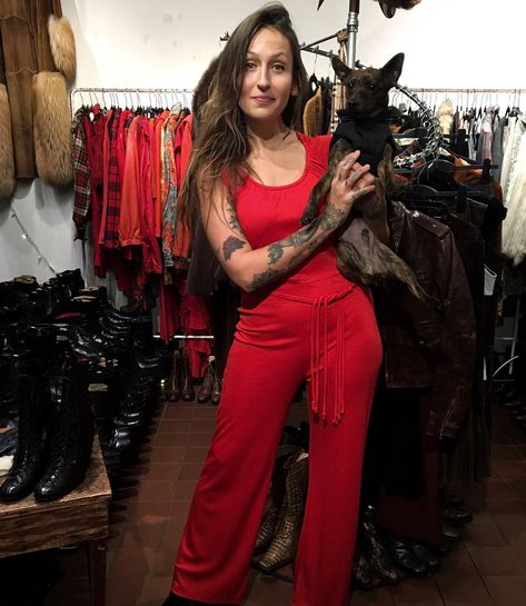 Mum Vibes, Domino Kirke, Jemima Kirke, Dope Makeup, Kindergarten, Makeup, Pants, Make Up, Trousers