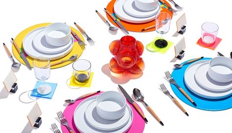 Entertaining In Style: Lisa Perry's Tips for Setting a Colorful ... Perry Homes, Secret Bar, Bright Pillows, Summer Table, Summer Tables, Summer Entertaining, Photo Projects, Living Tips, Barneys New York