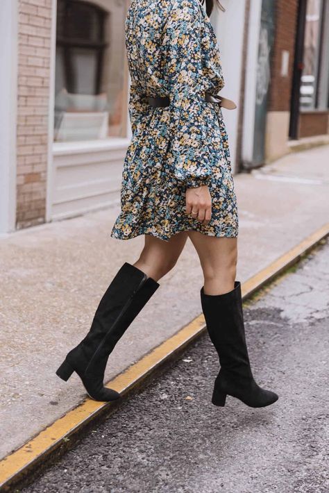 Get ready to strut in style this Fall 2023 with the chicest knee-high boots 👢🍁. Find the perfect pair to complement your cozy autumn outfits. So, buckle up for a fashionable season! 🍂🌟 - black block heel knee high boots with a floral printed mini dress Black Calf Boots Outfit, Summer Dress For Fall, Cozy Autumn Outfits, Calf Boots Outfit, Tall Boots Outfit, Black Knee Boots, Knee Boots Outfit, Winter Boots Outfits, Knee High Boots Flat