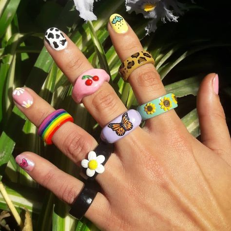 CHUNKY RINGS / CLAY RINGS / AESTHETIC MINIMAL RINGS / TRENDY ACCESSORIES / 2022 TRENDING / 2022 FASHION / BOHO AESTHETIC / RAINBOW / SUNFLOWER / CHERRY RINGS Fimo Ringe Aesthetic, Trendy Accessories 2022, How To Make Clay Rings, Handmade Rings Clay, Chunky Rings Aesthetic, Cherry Ring, Cincin Diy, Fimo Ring, Minimal Rings