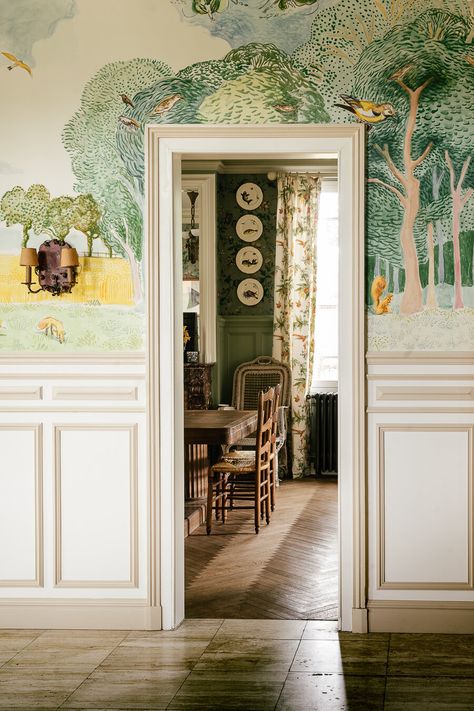 Normandie — Tristan Auer Coastal Dining Room, Coastal Dining, Brick Facade, Classical Architecture, Architectural Digest, Family Room, House Interior, Sweet Home, Portugal