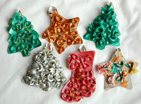 Dried Pasta Ornaments- EASY Christmas craft for kids Pasta Ornaments, Pasta Crafts, Christmas Ornaments Diy Kids, Tiny Bites, Dried Pasta, Fall Crafts For Toddlers, Easy Christmas Craft, Christmas Art For Kids, Pasta Art