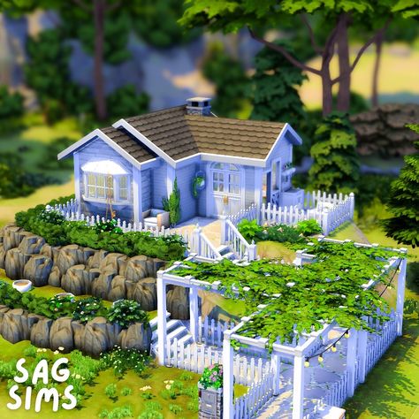 Sims 4 Micro House, Home On A Hill, Home The Sims 4, Sims Building, Student House, Micro House, Sims 4 Build, Building Ideas, Sims 4 Houses