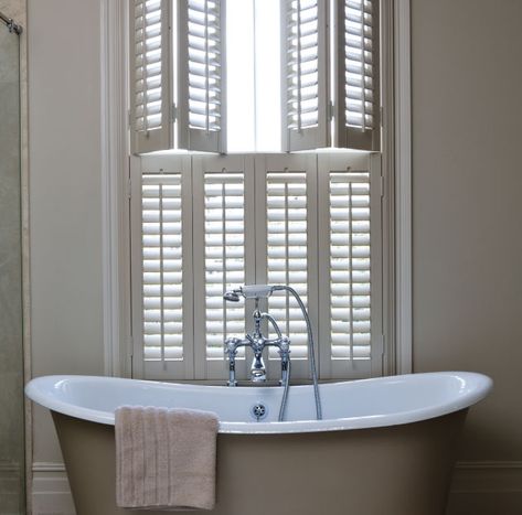 Shutters Inside, Cafe Style Shutters, Indoor Shutters, Cheap Interior Design, White Shutters, Interior Window Shutters, Van Eyck, Shutter Blinds, Interior Shutters