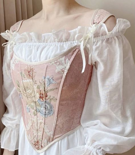 Pretty Corset, Corset Cottagecore, Vintage Style Aesthetic, Ren Faire Outfits, Fair Outfits, Corset Outfit, Aesthetic Pretty, Cottagecore Outfits, Old Fashion Dresses