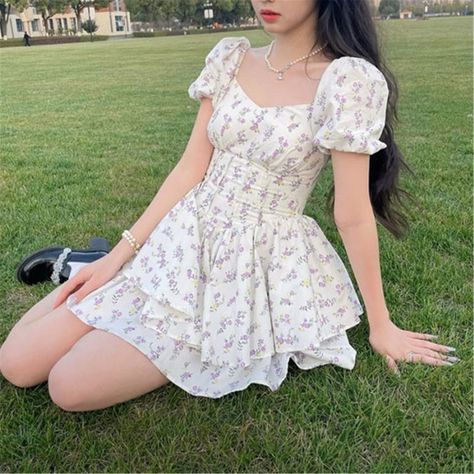 Flower Dress Aesthetic, Floral Dress Korean Style, Floral Dress Aesthetic, White Dress Aesthetic, Dresses Korean Style, Casual Floral Dress, White Flower Dress, Luxury Birthday, Pastel Dress