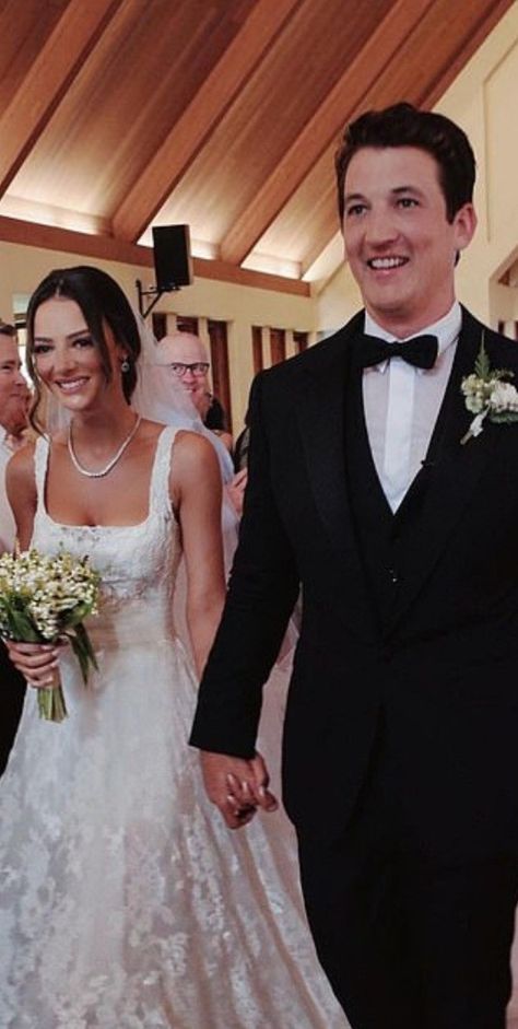 Keleigh Teller Wedding Dress, Miles Teller Wedding, Keleigh Teller, Tank Top Wedding Dress, Keleigh Sperry, Celebrity Wedding Photos, Miles Teller, Celebrity Wedding Dresses, Hollywood Couples