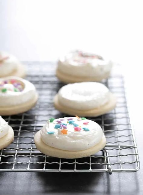 Gluten Free Cutout Sugar Cookies - Soft Celebration Cookies! Gluten Free Frosting Recipe, Gluten Free Sugar Cookies Easy, Gluten Free Sugar Cookies Recipe, Gluten Free Frosting, Soft Frosted Sugar Cookies, Gluten Free On A Shoestring, Best Gluten Free Cookies, Gluten Free Sugar Cookies, Gluten Free Cookie Recipes