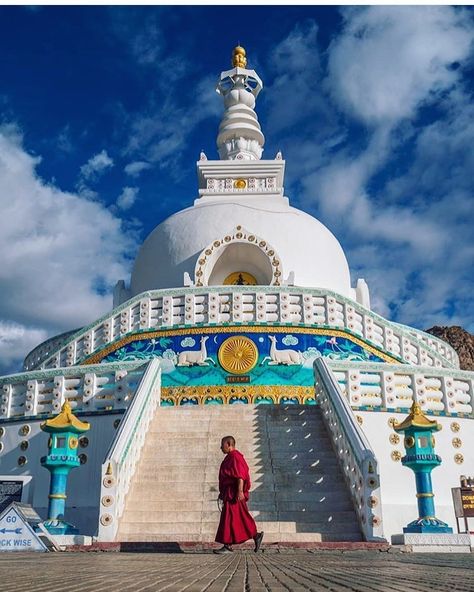 Shanti Stupa is a Buddhist white-domed stupa on a hilltop in Chanspa, Leh district, Ladakh, in the north India. It was built in 1991 by Japanese Buddhist Bhikshu, Gyomyo Nakamura and part of the Peace Pagoda mission. Ladakh Aesthetic, Soldier Quotes, Buddhist Stupa, India Tourism, Ladakh India, Leh Ladakh, Unusual Buildings, Travel Pictures Poses, Pictures Poses