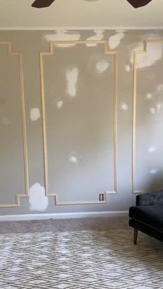 French Accent Wall Ideas, Diy Wall Ideas, Nashville Airbnb, Wall Molding Living Room, Declutter Bathroom, Decorative Wall Molding, Cape Tutorial, Grocery Planning, Orange Buttercream