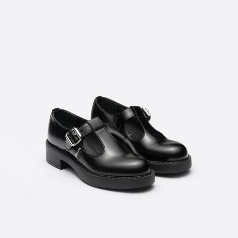 Mary Janes Outfit, Women Dress Shoes, Zapatos Mary Jane, T Strap Shoes, Shoes Prada, Brown Leather Loafers, Shoes Luxury, Leather Moccasins, Prada Leather