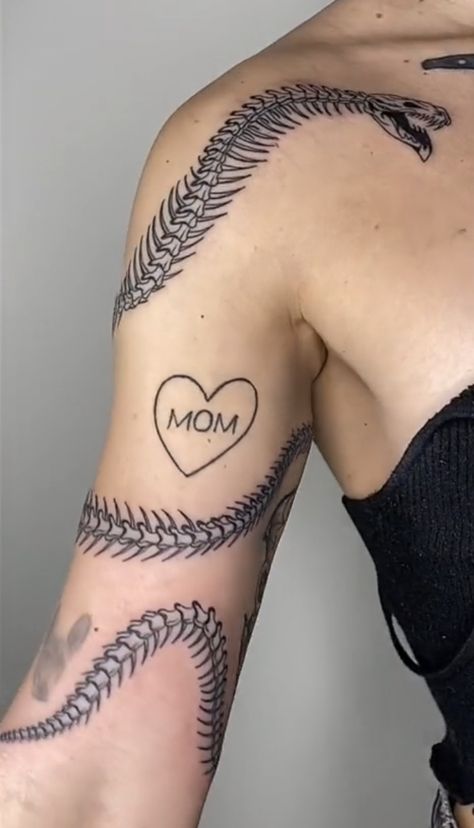 Snake Skeleton Tattoo Leg, Cobra Sleeve Tattoo, Snake Around Shoulder Tattoo, Serpent Skeleton Tattoo, Neck To Arm Tattoos For Women, Snake Tattoo On Stomach For Women, Shoulder Tattoo Animal, Snake Vertebrae Tattoo, Snake Tattoos Shoulders