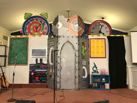 #AnswersVBS #TimeLab set close-up, Calvary Baptist, Cleveland, MS Time Machine Decorations, Science Summer Camp, Explorer Costume, Book Fair Ideas, Fair Theme, Halloween Science, Science Birthday, Space Explorer, Vbs 2023