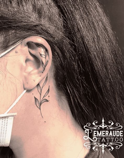 Inner Ear Leaf Tattoo, Behind Ear Vine Tattoo, Ivy Ear Tattoo, Elf Ear Tattoo, Inside The Ear Tattoo, Vine Ear Tattoo, Ear To Neck Tattoo, Leaf Ear Tattoo, Floral Ear Tattoo