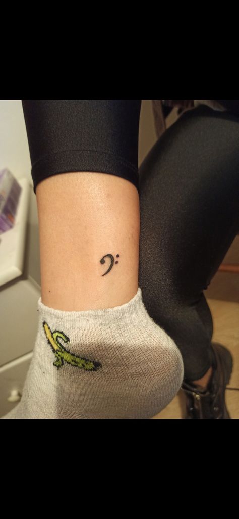 #bassguitar #bass #music #fkey #guitar Bass Key Tattoo, Tattoo Ideas For Men Music, Music Tattoos Men, Bass Clef Tattoo, Bass Guitar Tattoo, Music Guitar Tattoo, Small White Tattoos, Bass Tattoo, Music Related Tattoos