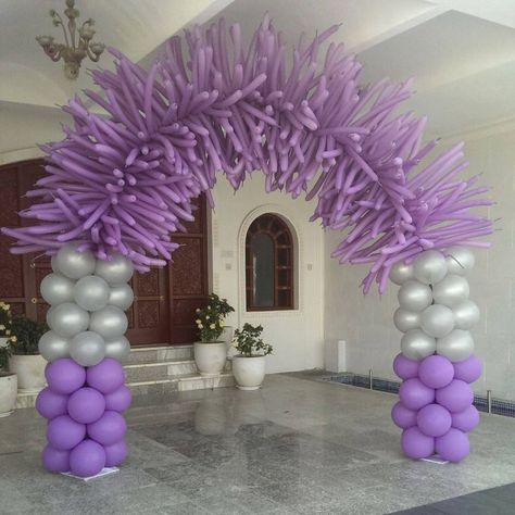 Balloon arch Name Balloons, Balloons Galore, Balloon Crafts, Photos Booth, Diy Balloon Decorations, Balloon Arrangements, Birthday Balloon Decorations, Balloon Sculptures, Balloon Columns