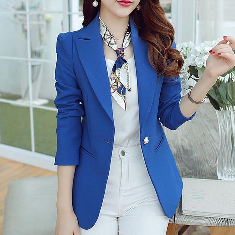 Womens Green Blazer, Royal Blue Blazers, Suits Tv, Blazer Suit Women, Blazer Outfits For Women, Casual Outwear, Ladies Blazer, Elegante Casual, Casual Work Outfits