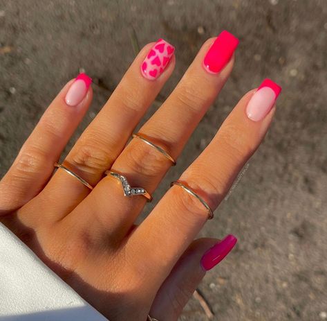 Bright Summer Nails, Manicure Gel, Summery Nails, Her Nails, Cute Gel Nails, Acrylic Nails Coffin Short, Short Acrylic Nails Designs, Pink Acrylic Nails, Dipped Nails