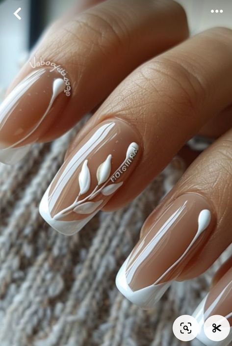 White French Tip Nails, Beautiful Nail Art Designs, Nail Boutique, Orange Nail Designs, Stunning Nail Designs, White French Tip, Nail Art Trends, Fancy Nails Designs, Cute Spring Nails